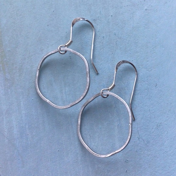 sterling silver Sundance charm earrings - Picture 4 of 12